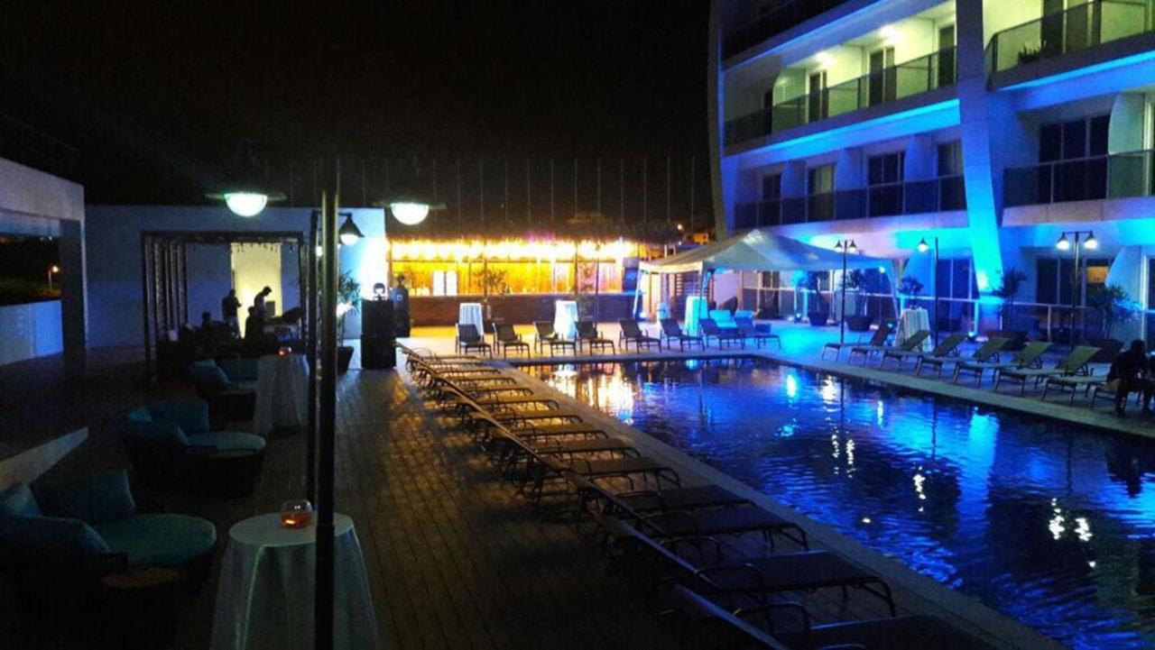 Wyndham Manta Sail Plaza Hotel And Convention Center Luaran gambar
